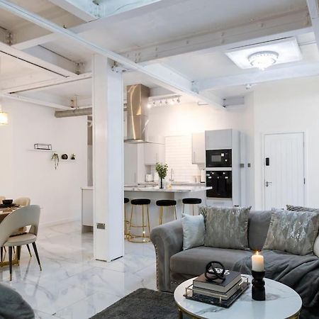 Luxury, Open Plan Apartment Bradford  Zewnętrze zdjęcie