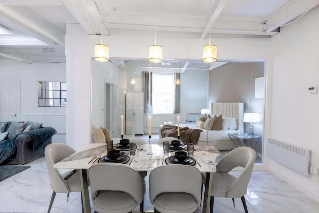 Luxury, Open Plan Apartment Bradford  Zewnętrze zdjęcie